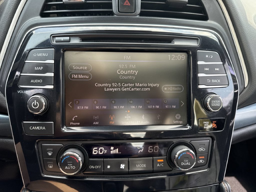 Used 2020 Nissan Maxima SR w/ Sport Mat Group FWD image 16
