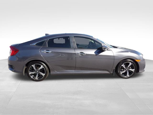 Used 2018 Honda Civic Touring image 8