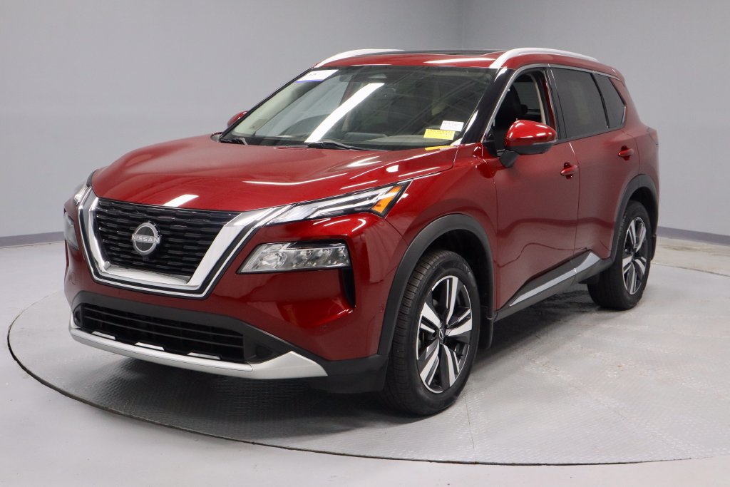 Used 2023 Nissan Rogue Platinum FWD image 7