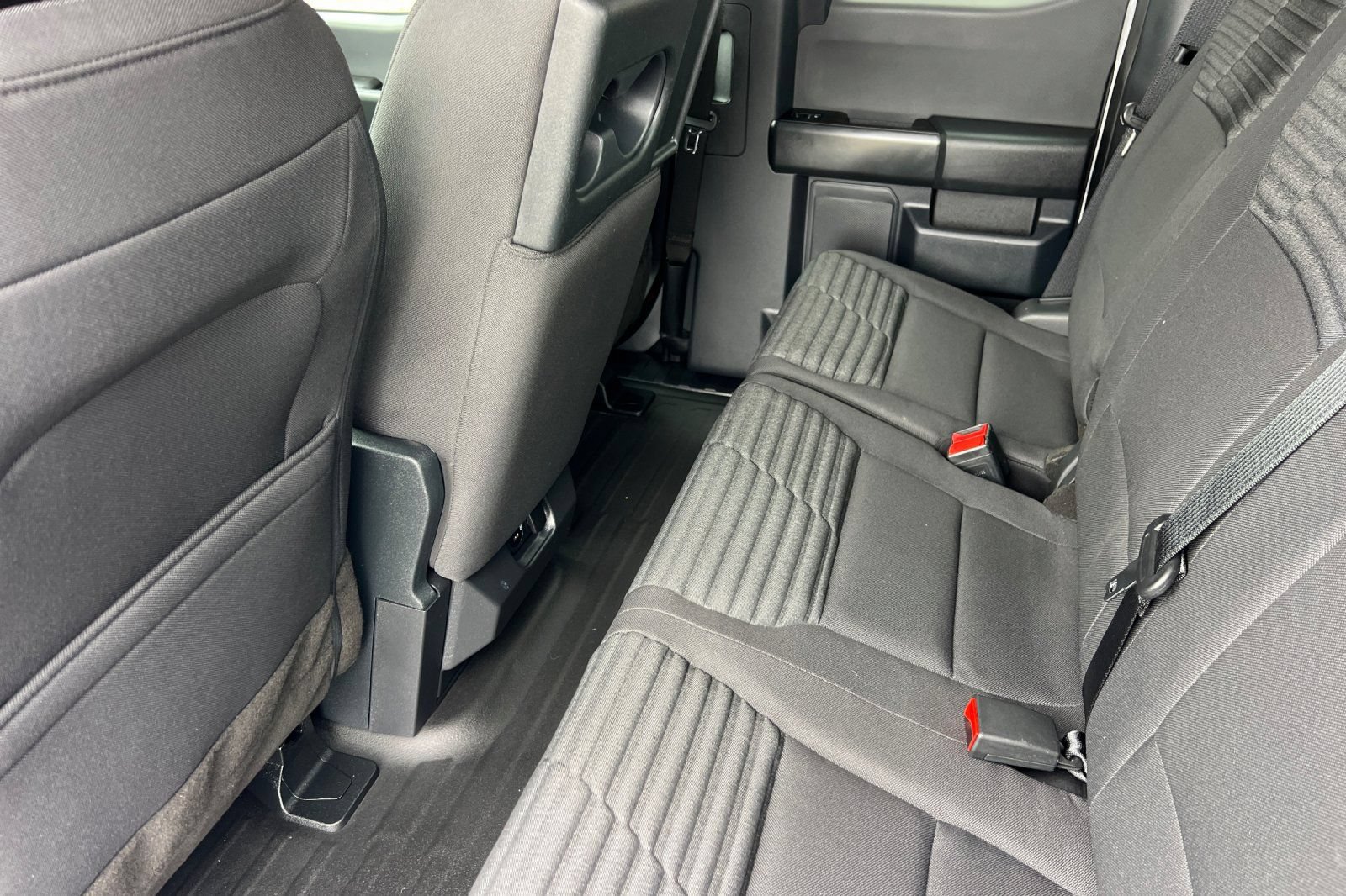 Certified 2023 Ford F150 XL w/ STX Appearance Package RWD image 4