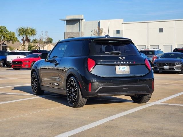 Used 2025 MINI Cooper S image 5