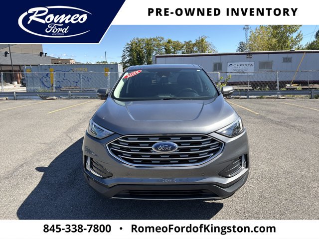 Certified 2024 Ford Edge Titanium AWD/4WD image 2