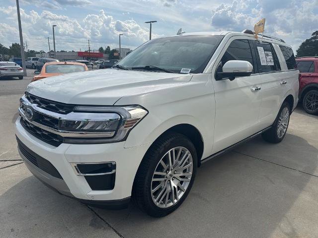 Certified 2024 Ford Expedition Limited RWD image 3