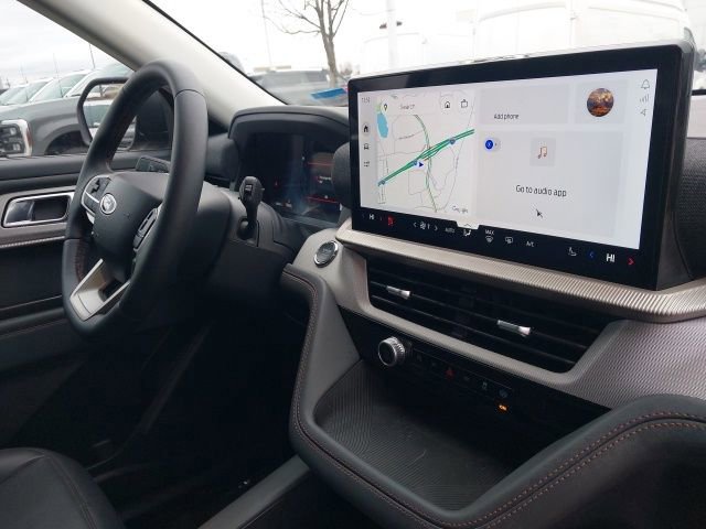 Certified 2025 Ford Explorer Active w/ Active Comfort Package image 27