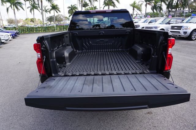 Used 2023 Chevrolet Silverado 1500 RST image 16