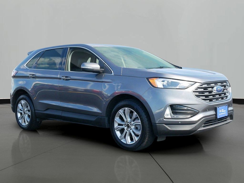 Certified 2024 Ford Edge Titanium image 4