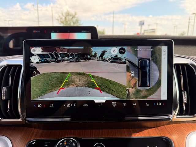 Certified 2025 Ford Expedition King Ranch AWD/4WD image 23