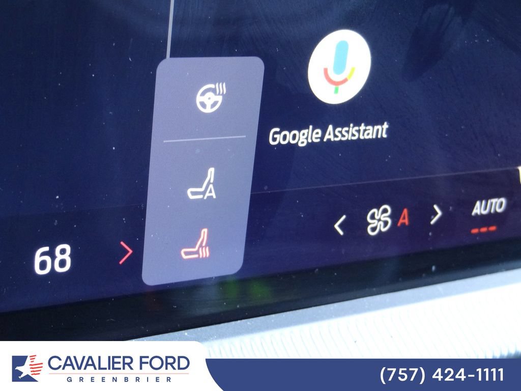 Certified 2025 Ford Explorer ST-Line AWD/4WD image 31