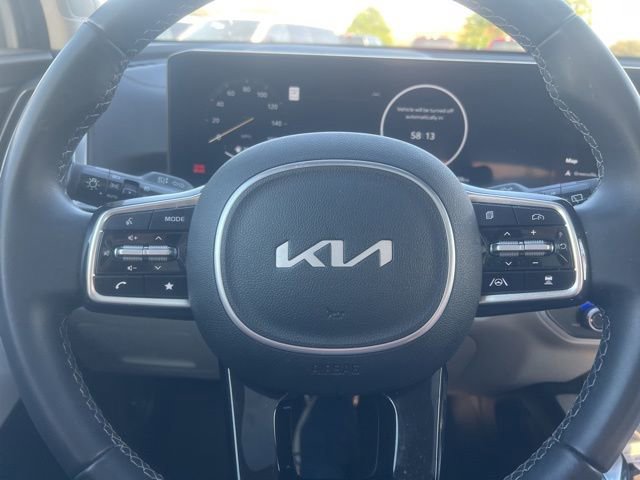 Used 2025 Kia Sorento SX FWD image 13