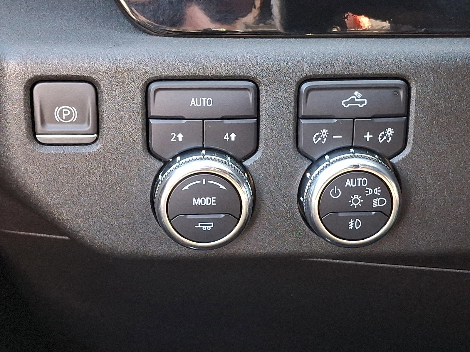 Used 2023 GMC Sierra 1500 Elevation image 32