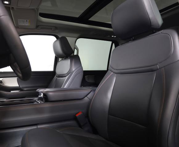 Certified 2025 Ford Expedition Max Active image 8