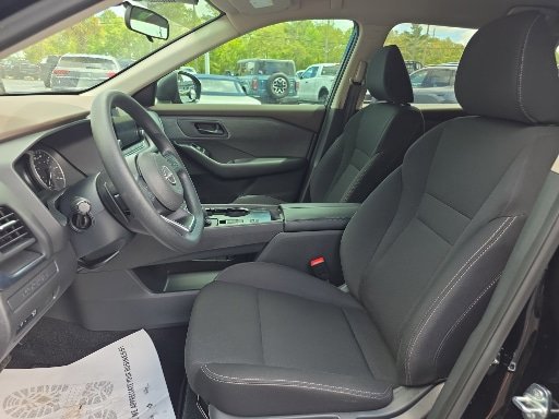 Used 2023 Nissan Rogue S FWD image 14