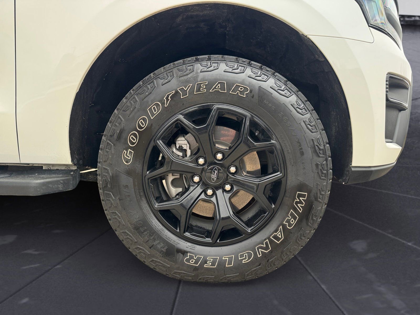 Certified 2024 Ford Expedition Timberline image 14