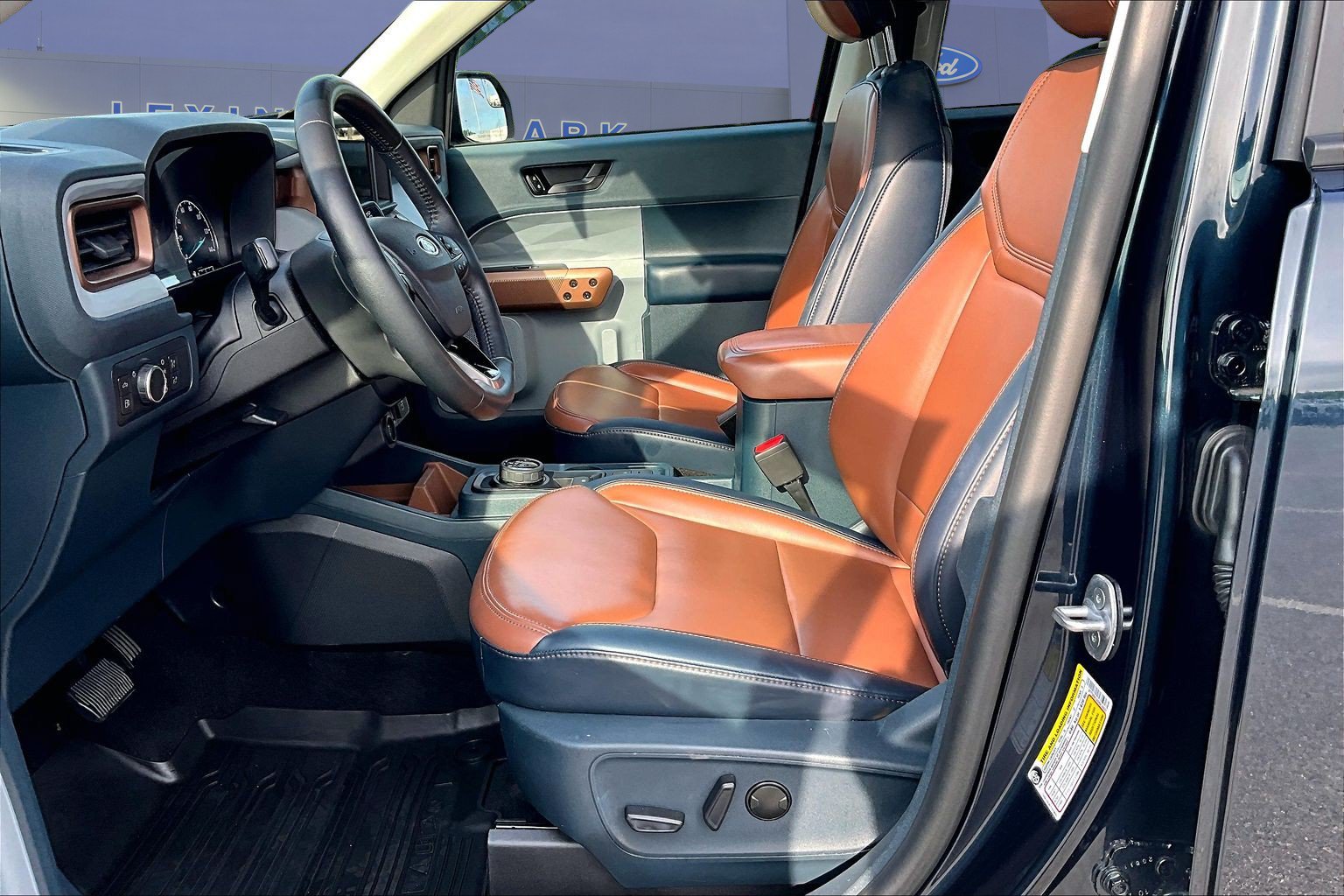 Certified 2022 Ford Maverick Lariat FWD image 22