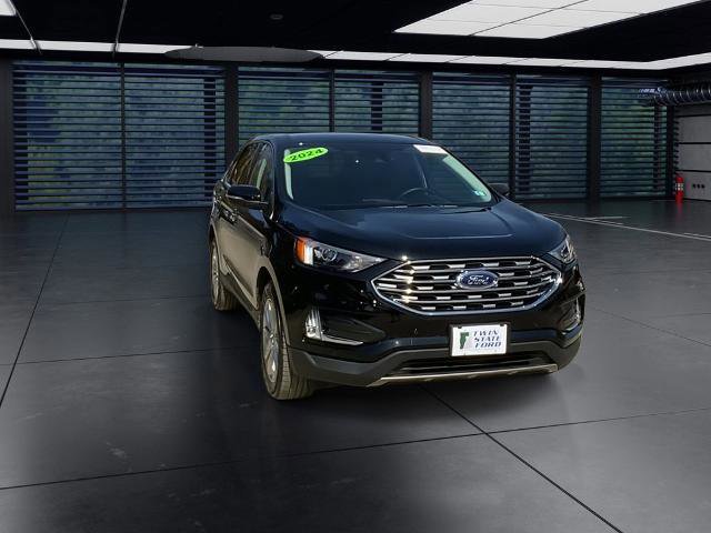 Certified 2024 Ford Edge Titanium image 8