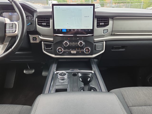 Certified 2022 Ford Expedition XLT RWD image 24