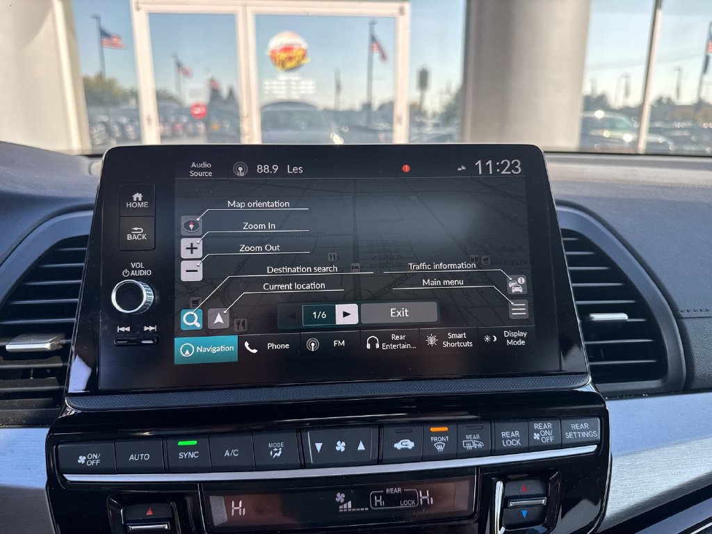 Used 2025 Honda Odyssey Touring image 14