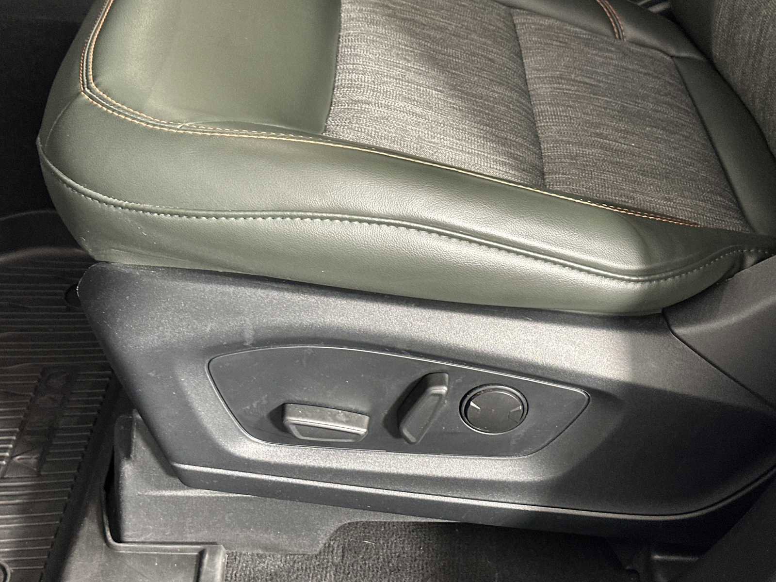 Certified 2022 Ford Explorer Timberline image 9