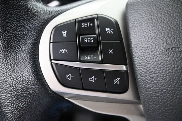 Certified 2022 Ford Explorer Limited w/ Equipment Group 301A RWD image 18