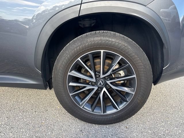 Used 2024 Lexus NX 250 FWD image 16