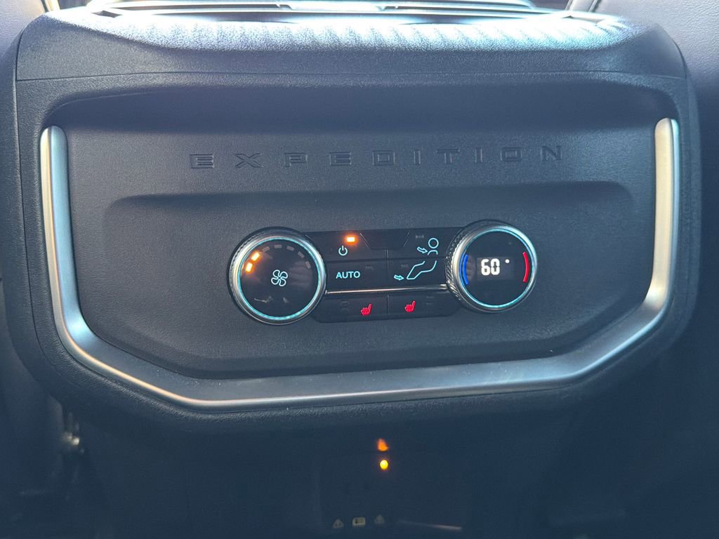 Certified 2025 Ford Expedition Tremor image 50