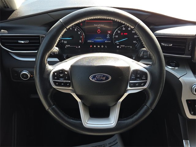 Certified 2022 Ford Explorer XLT w/ Equipment Group 202A image 14