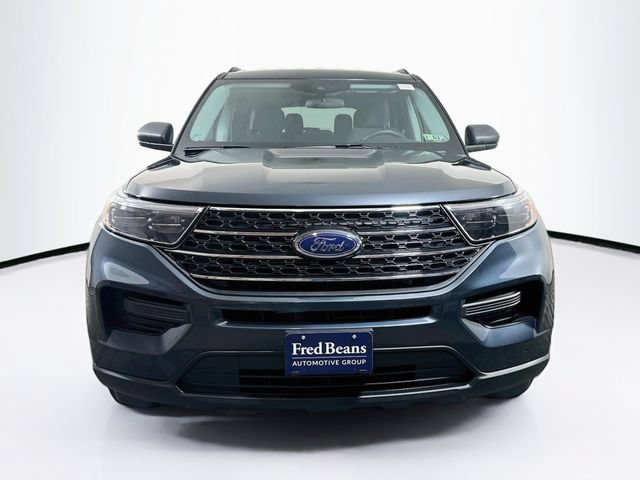 Certified 2023 Ford Explorer XLT w/ Class IV Trailer Tow Package AWD/4WD image 2