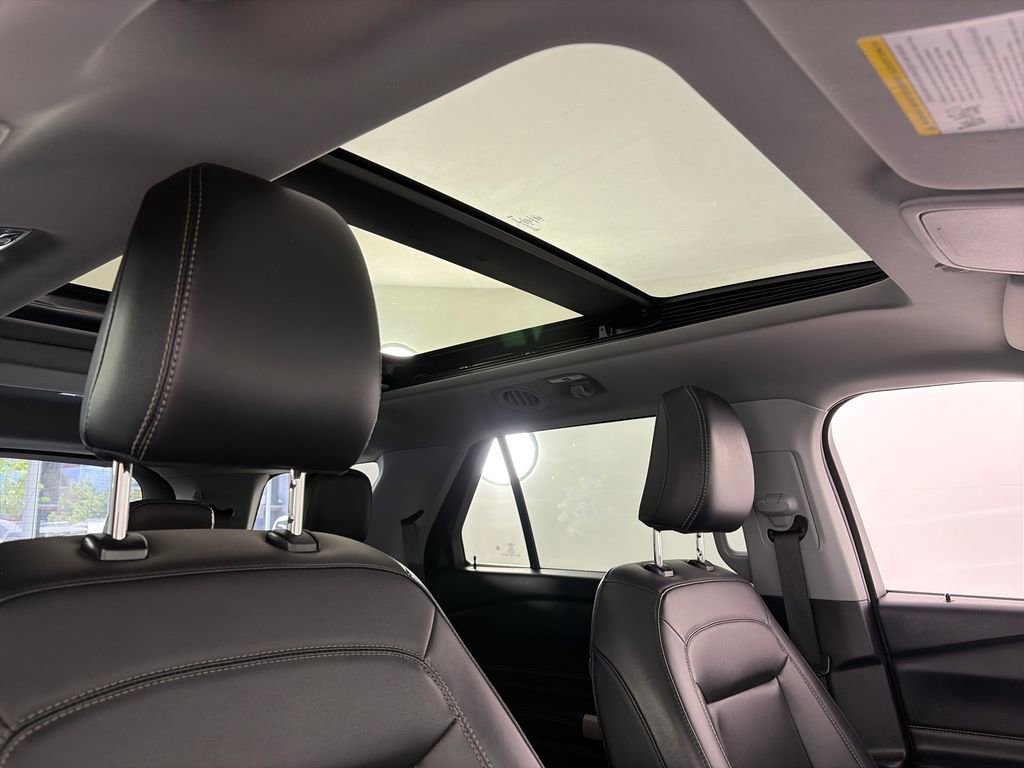 Certified 2024 Ford Explorer XLT w/ Equipment Group 202A image 32