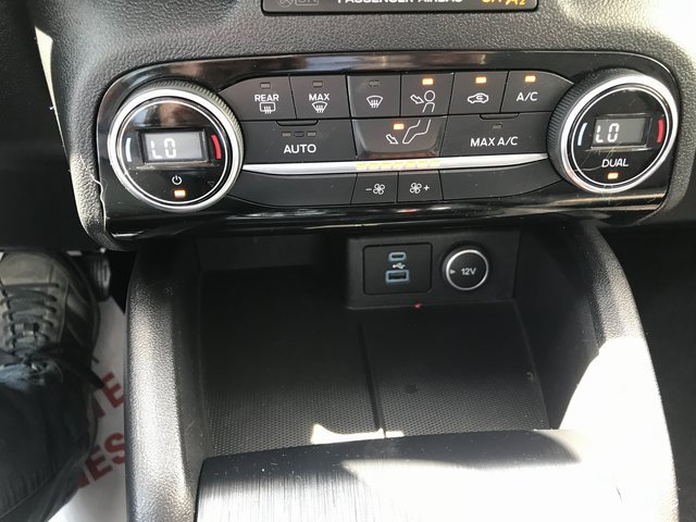 Certified 2021 Ford Escape SE image 12