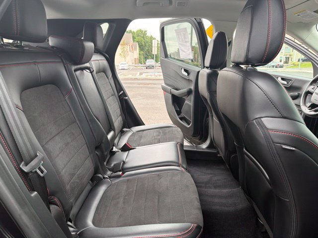 Certified 2022 Ford Escape SEL w/ SEL Stealth AWD Package image 15