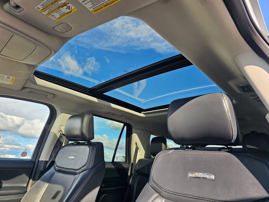 Certified 2025 Ford Expedition Max Platinum image 27