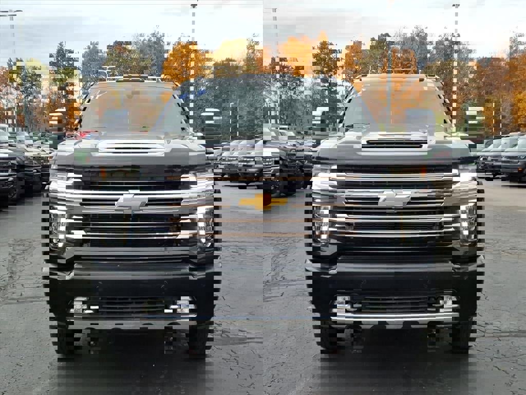 Used 2021 Chevrolet Silverado 3500 High Country w/ LPO, Hitch Package image 6