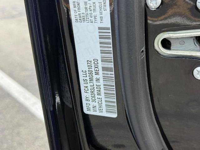 Used 2021 RAM 3500 Laramie AWD/4WD image 17