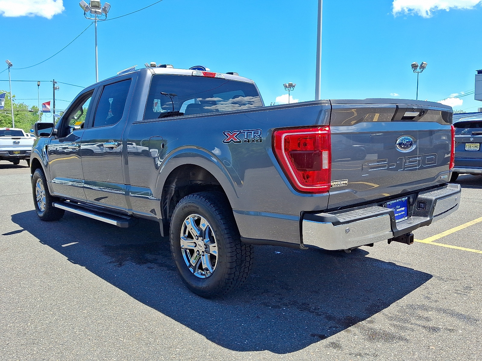 Certified 2022 Ford F150 XLT w/ XTR Package AWD/4WD image 4
