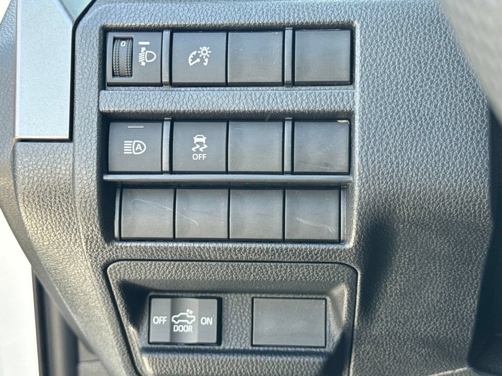 Used 2024 Toyota Tacoma 2WD Double Cab image 28
