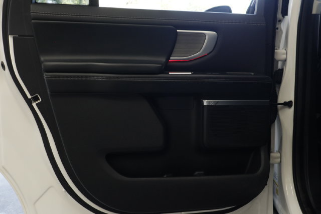 Certified 2025 Ford Expedition Max Platinum AWD/4WD image 34