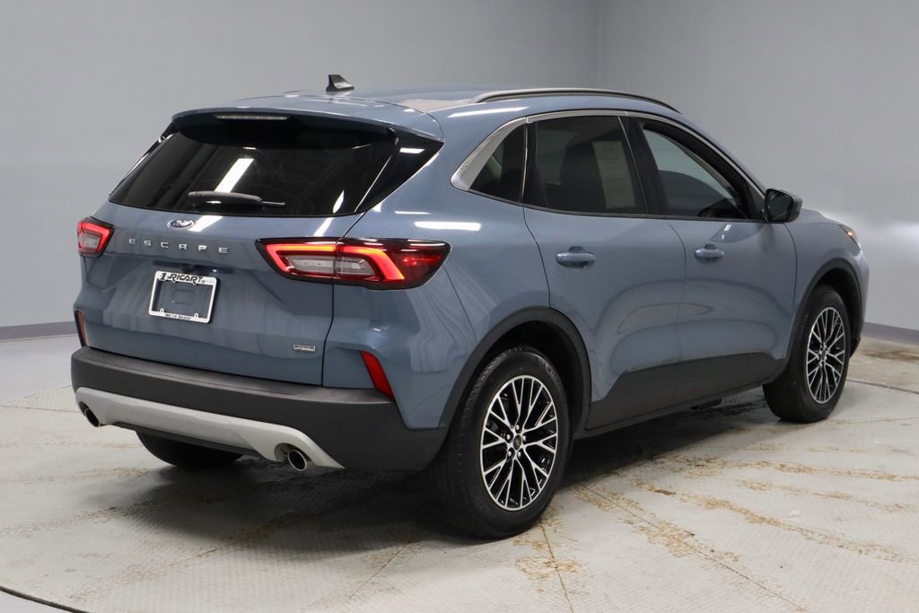 Certified 2023 Ford Escape SE FWD image 13