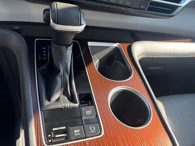 Used 2024 Toyota Sienna XLE image 19