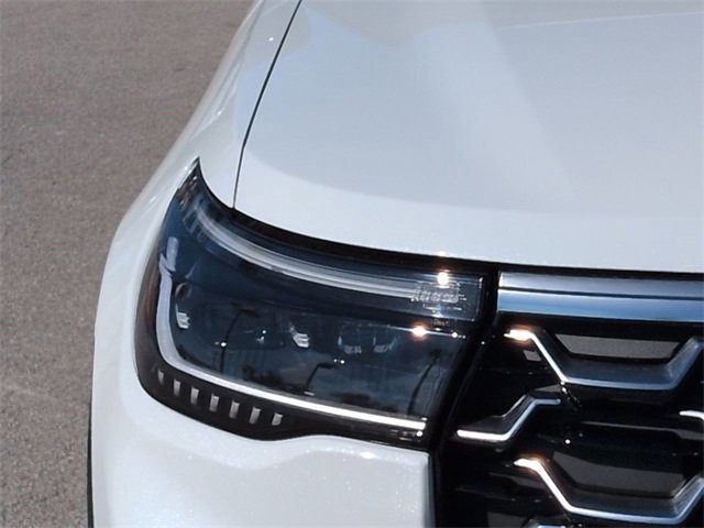 Certified 2025 Ford Explorer Platinum w/ Ultimate Package image 10