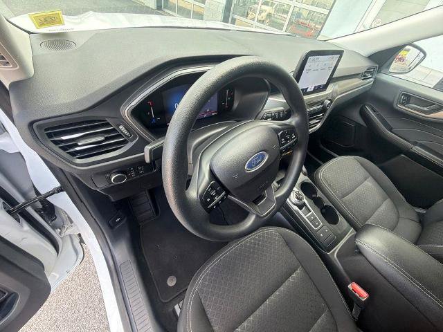Certified 2025 Ford Escape Active AWD/4WD image 18