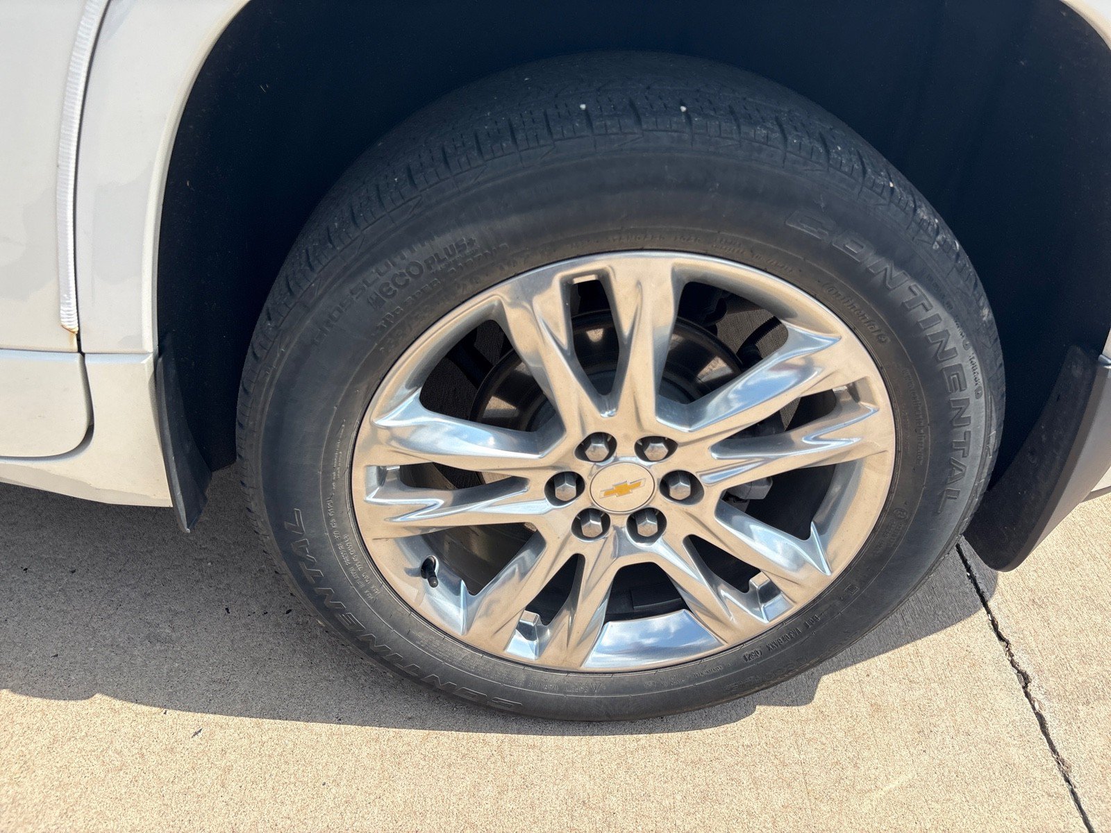Used 2021 Chevrolet Traverse High Country AWD/4WD image 14