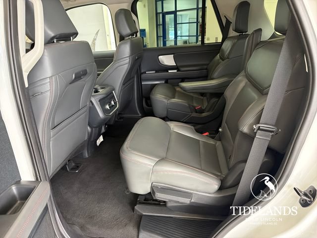 Certified 2025 Ford Expedition Active RWD image 30