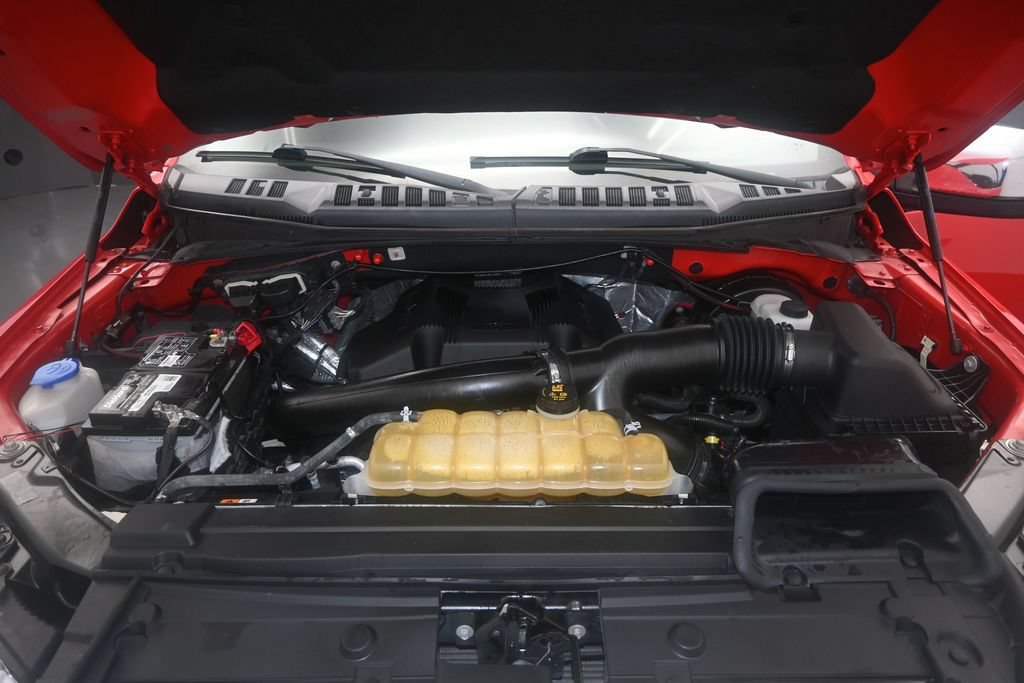 Certified 2019 Ford F150 XLT RWD image 15