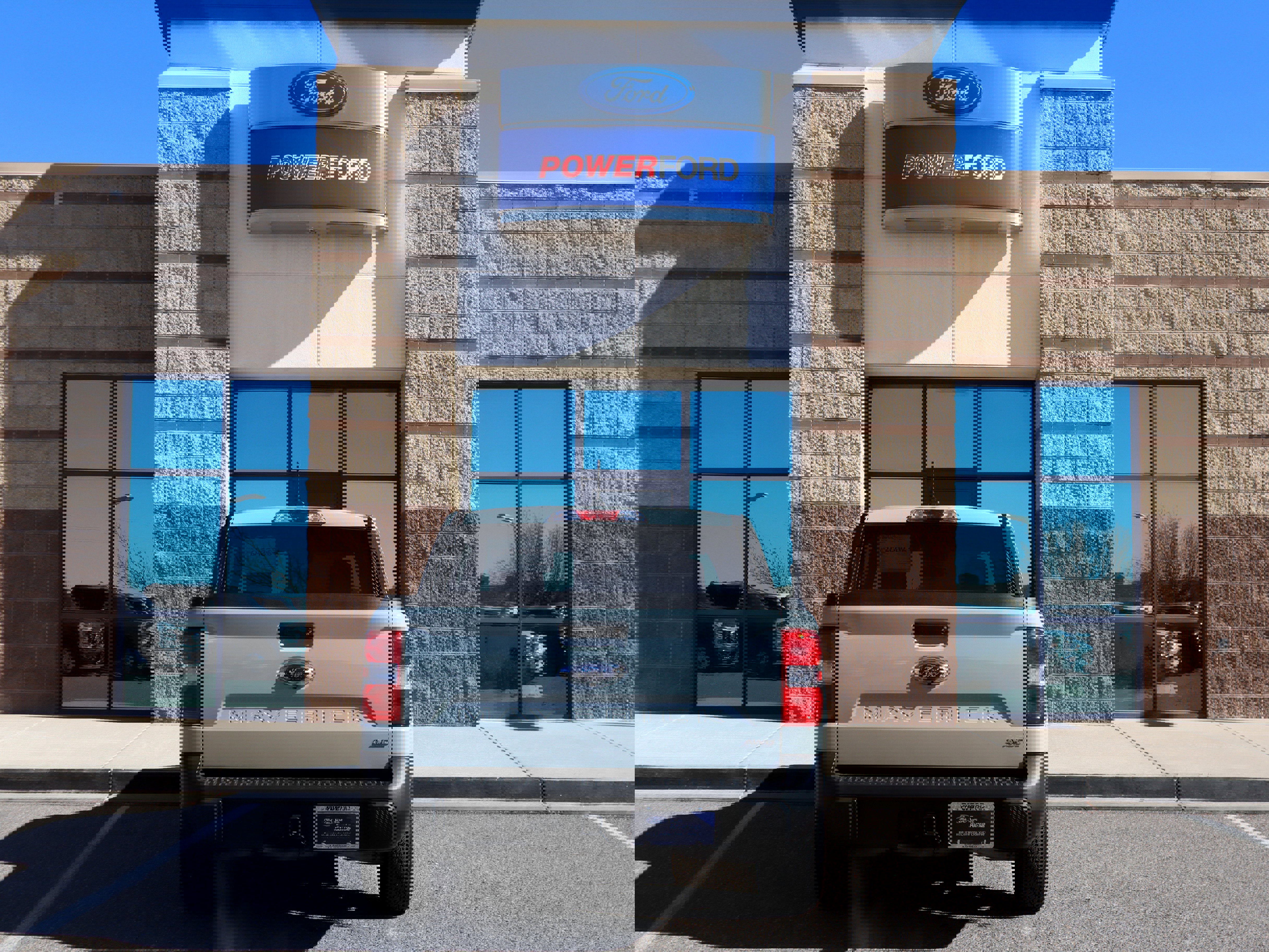 Certified 2023 Ford Maverick XLT w/ Equipment Group 300A Standard image 5