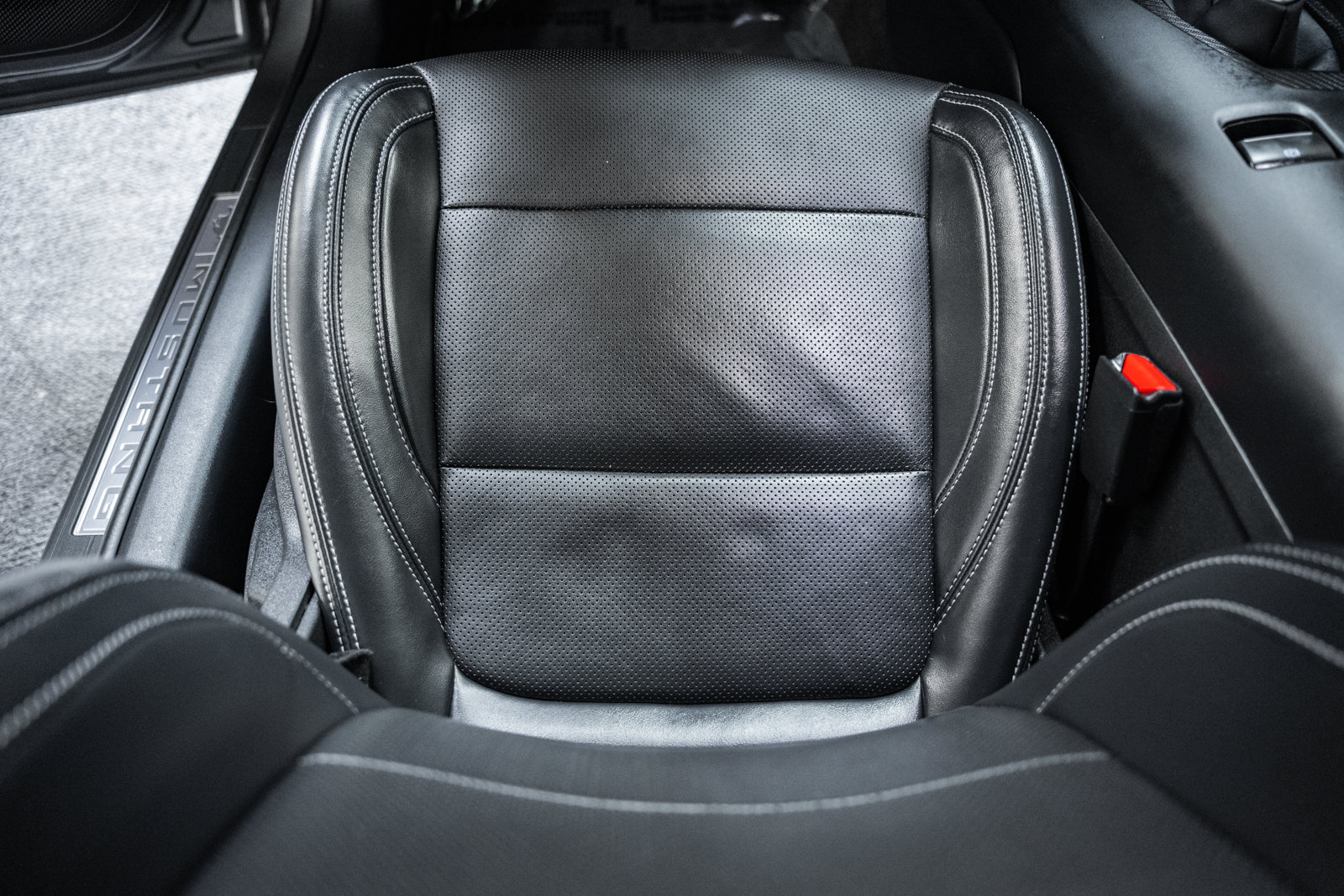 Certified 2024 Ford Mustang GT Premium RWD image 30