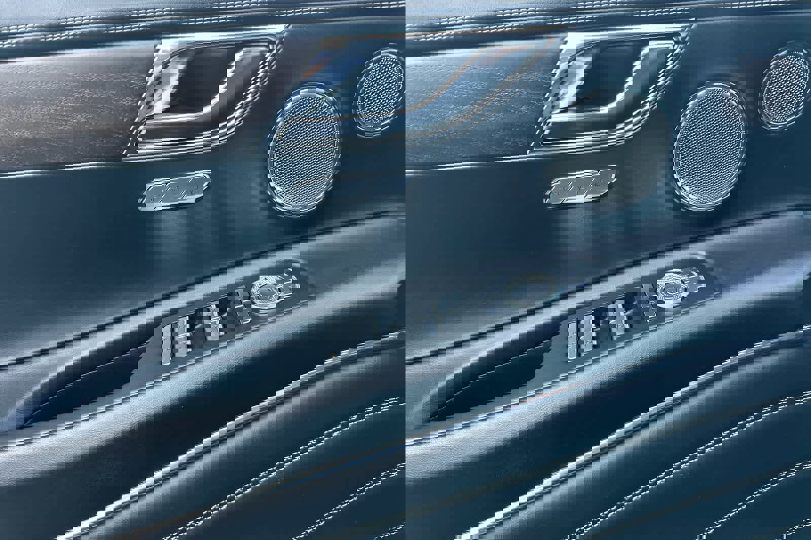 Used 2021 Genesis GV80 3.5T Advanced + image 12