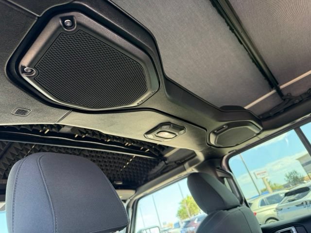 Used 2018 Jeep Wrangler Unlimited Sport AWD/4WD image 22