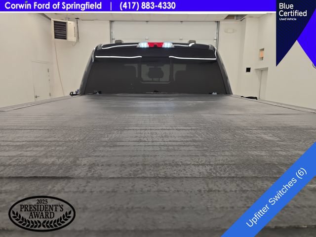 Certified 2020 Ford F250 Platinum w/ FX4 Off-Road Package AWD/4WD image 19