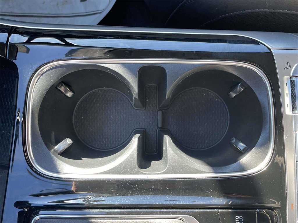 Used 2024 Kia Carnival SX Prestige image 18