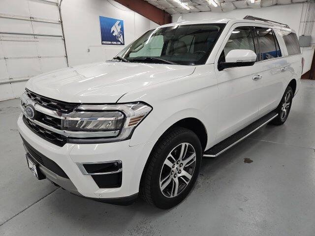 Certified 2022 Ford Expedition Max Limited AWD/4WD image 2